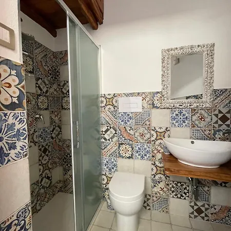 Casa Ginepro, Authentic Sardinian Design & Sea View Oasis * Posada (Sardinia)